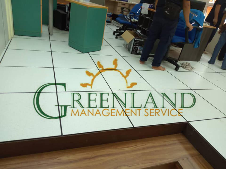 DEPOT BINTULU RAISED FLOOR SYSTEM Greenland Management Services Sdn. Bhd.